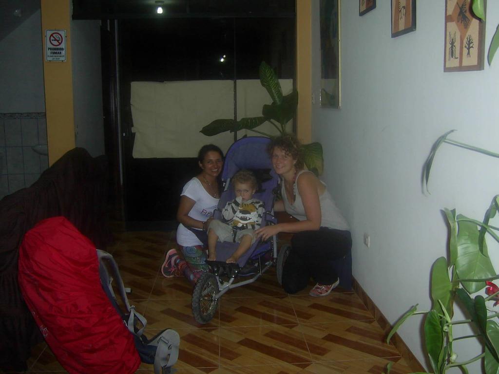 Mama Chelita Hotel Nazca Buitenkant foto
