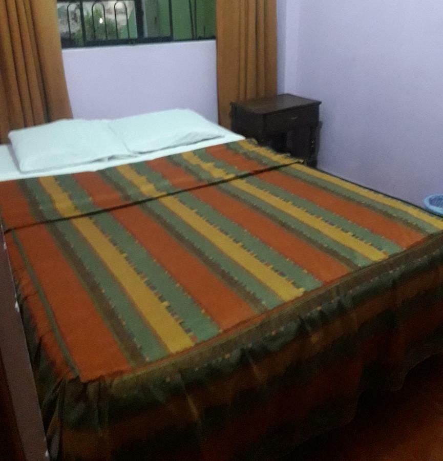 Mama Chelita Hotel Nazca Buitenkant foto